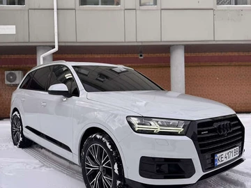 Авто Audi Q7 2018 № 8354860