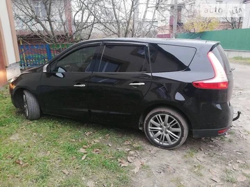 Авто Renault Megane Scenic 2011 № 8355000