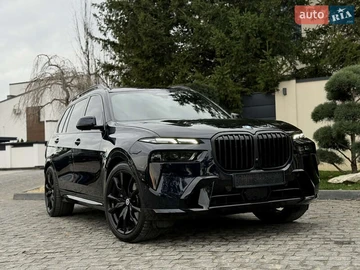 Авто BMW X7 2022 № 8355178
