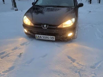 Авто Peugeot 206 2005 № 8355193