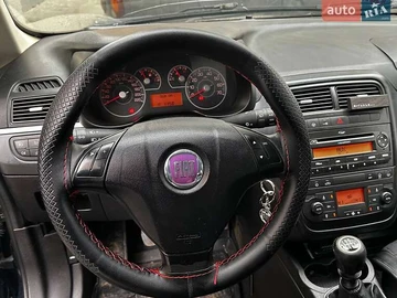 Авто Fiat Grande Punto 2007 № 8355203