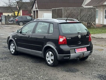 Авто Volkswagen Cross Polo 2004 № 8355215