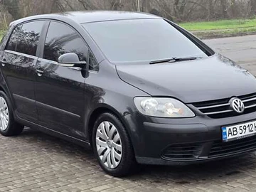 Авто Volkswagen Golf Plus 2005 № 8355259