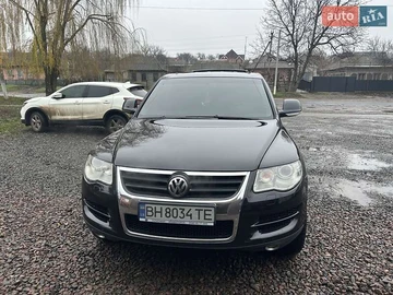 Авто Volkswagen Touareg 2007 № 8355332