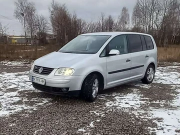 Авто Volkswagen Touran 2004 № 8355570