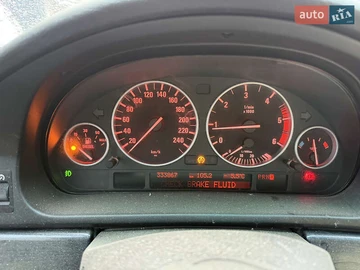 Авто BMW 5 Series 2003 № 8355672
