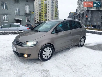 Авто Volkswagen Golf Plus 2012 № 8355892