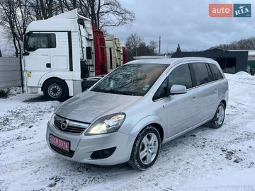 Авто Opel Zafira 2013 № 8356084