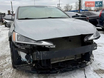 Авто Hyundai Elantra 2019 № 8356106