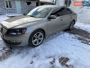 Авто Volkswagen Passat 2015 № 8356238