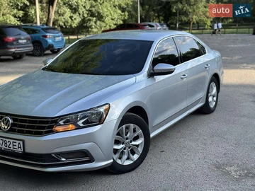 Авто Volkswagen Passat 2017 № 8356367
