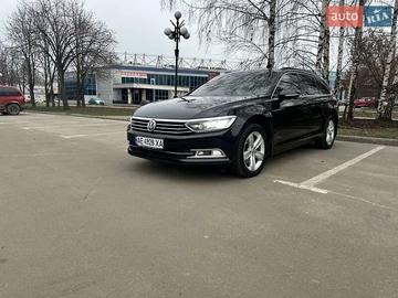 Авто Volkswagen Passat 2017 № 8356427