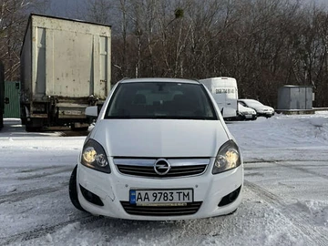 Авто Opel Zafira 2013 № 8356942