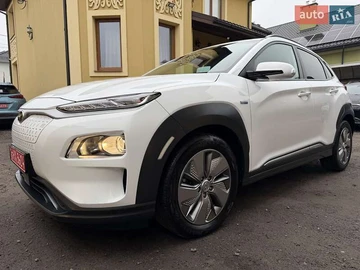 Авто Hyundai Kona Electric 2020 № 8357055
