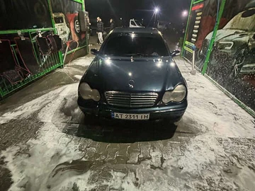 Авто Mercedes C-Class 2002 № 8357102