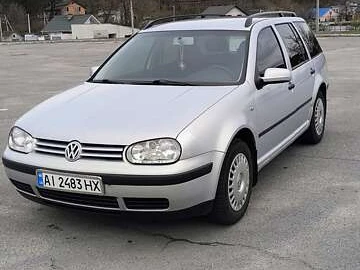 Авто Volkswagen Golf 2000 № 8357486