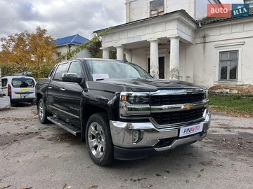 Авто Chevrolet Silverado 2018 № 8357692