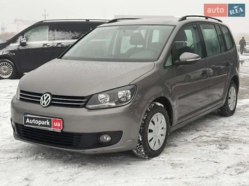 Авто Volkswagen Touran 2011 № 8357804