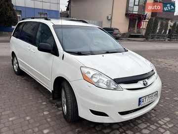 Авто Toyota Sienna 2007 № 8357806
