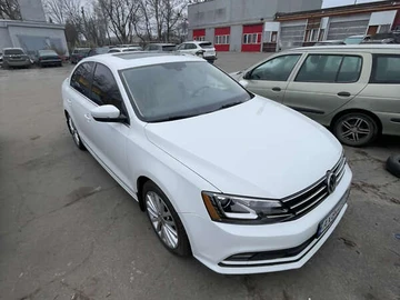Авто Volkswagen Jetta 2015 № 8358147