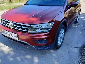 Авто Volkswagen Tiguan 2019 № 8358685