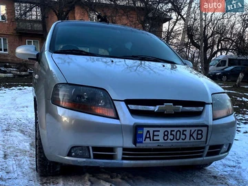 Авто Chevrolet Aveo 2005 № 8358952