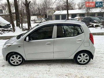 Авто Hyundai I10 2012 № 8359100