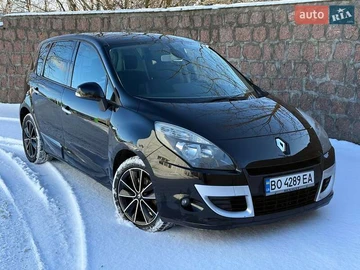 Авто Renault Scenic 2011 № 8359203