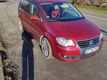 Авто Volkswagen Touran 2008 № 8359215