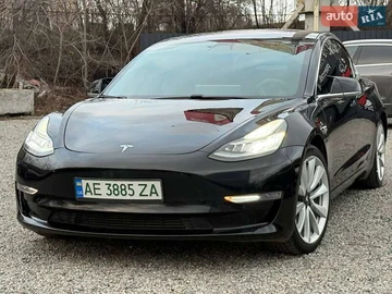 Авто Tesla Model 3 2019 № 8359488