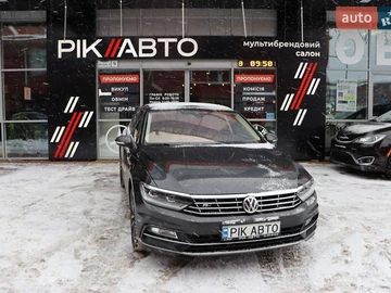 Авто Volkswagen Passat 2018 № 8359608