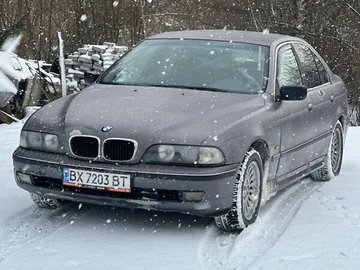 Авто BMW 5 Series 1999 № 8359778