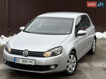 Авто Volkswagen Golf 2010 № 8360006