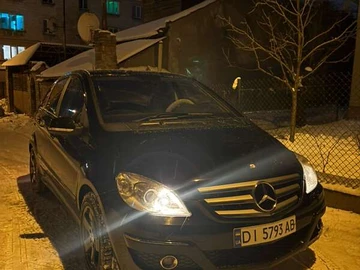 Авто Mercedes B-Class 2010 № 8360166
