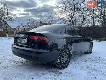 Авто Audi A4 2012 № 8360288