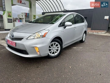 Авто Toyota Prius V 2014 № 8360325