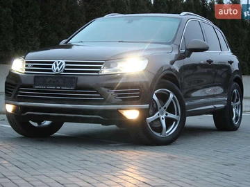 Авто Volkswagen Touareg 2015 № 8360544
