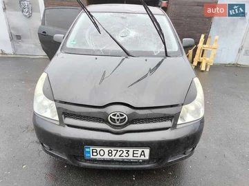 Авто Toyota Corolla Verso 2007 № 8360874