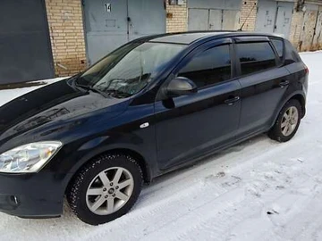 Авто KIA Ceed 2009 № 8361008