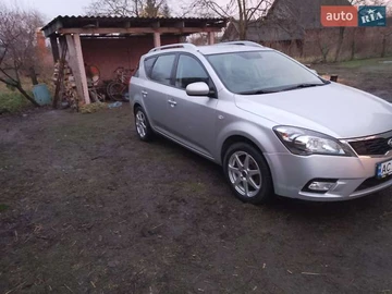 Авто KIA Ceed 2009 № 8361014