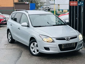 Авто Hyundai I30 2010 № 8361021