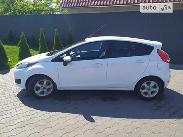 Авто Ford Fiesta 2016 № 8361071