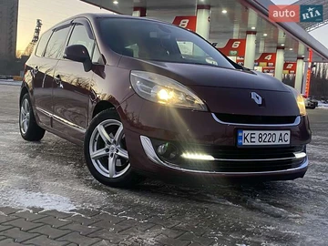 Авто Renault Scenic 2012 № 8361100