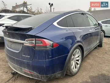 Авто Tesla Model X 2019 № 8361361