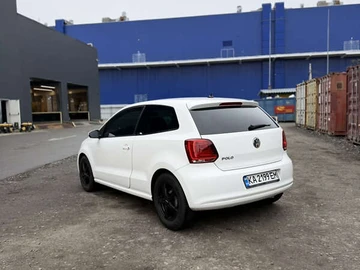 Авто Volkswagen Polo 2010 № 8361448