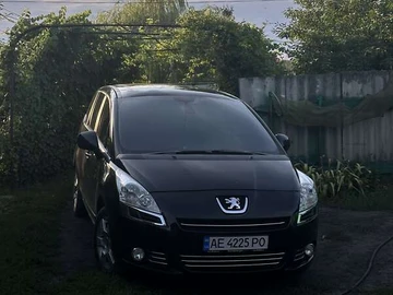 Авто Peugeot 5008 2010 № 8361453