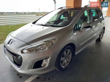 Авто Peugeot 308 2011 № 8361454