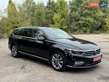 Авто Volkswagen Passat 2021 № 8361517