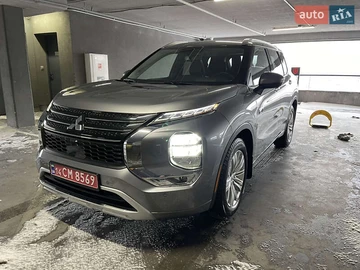 Авто Mitsubishi Outlander 2024 № 8362546