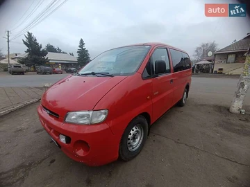 Авто Hyundai H 200 2000 № 8362608